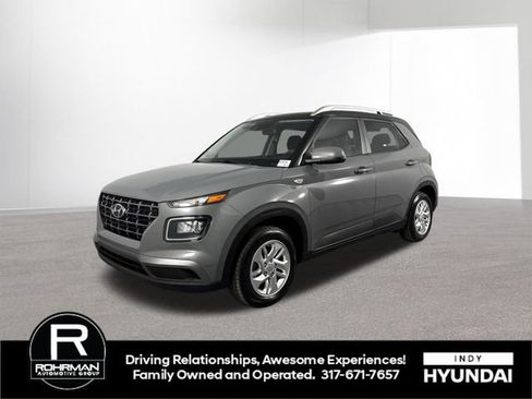 Used 2020 Hyundai Venue SEL image 1