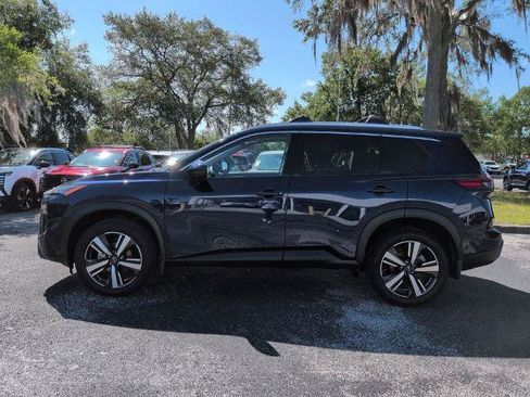 Certified 2025 Nissan Rogue SL w/ SL Premium Package FWD image 7