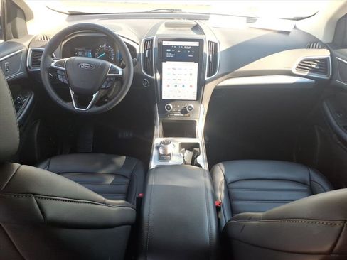 Certified 2022 Ford Edge SEL w/ Convenience Package image 10