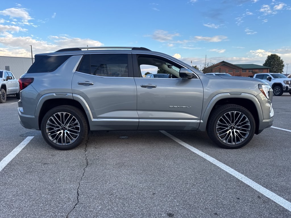 New 2027 GMC Terrain Denali AWD/4WD image 8