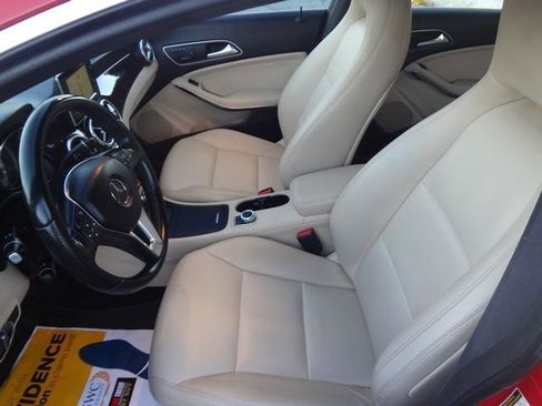 Used 2014 Mercedes-Benz CLA 250 4MATIC image 18