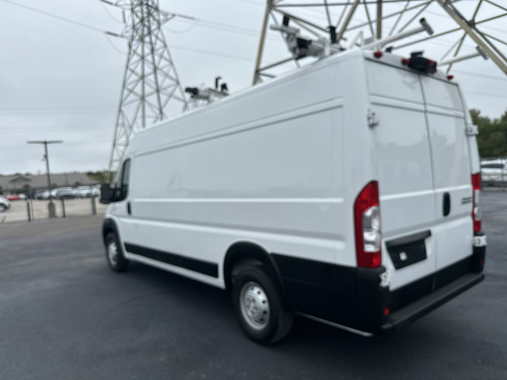 Used 2023 RAM ProMaster 3500 FWD image 9