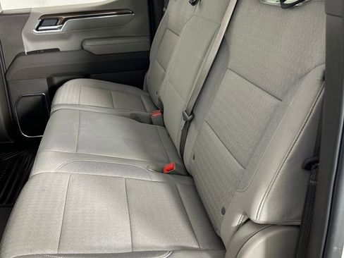 Used 2025 Chevrolet Silverado 1500 LT image 19