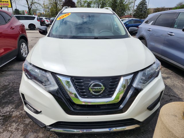 Used 2019 Nissan Rogue SV AWD/4WD image 2