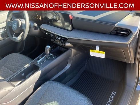 New 2026 Nissan Kicks SV w/ SV Premium Package FWD image 27