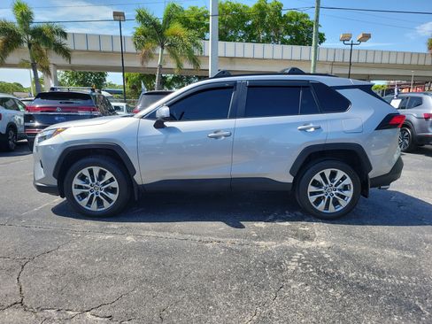 Used 2024 Toyota RAV4 XLE Premium FWD image 2