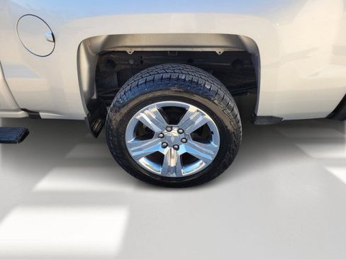 Used 2018 Chevrolet Silverado 1500 Custom w/ Texas Edition image 6