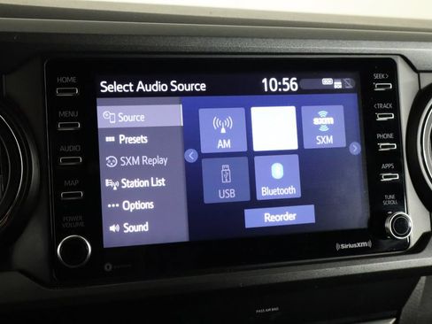 Used 2020 Toyota Tacoma TRD Sport AWD/4WD image 30