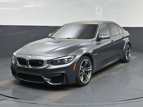 Used 2018 BMW M3 RWD image 22