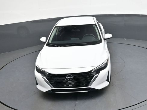 Certified 2025 Nissan Sentra S image 35