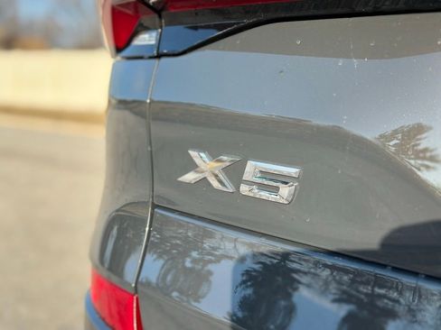 Certified 2026 BMW X5 xDrive40i w/ M Sport Package image 12