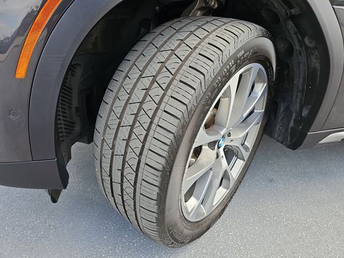 Used 2023 BMW X6 xDrive40i w/ Premium Package image 33