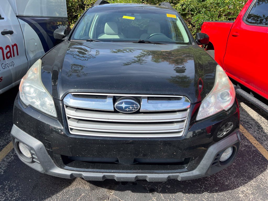 Used 2014 Subaru Outback 2.5i Premium AWD/4WD image 2