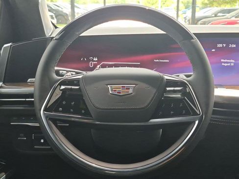 New 2026 Cadillac Escalade Platinum Sport AWD/4WD image 15