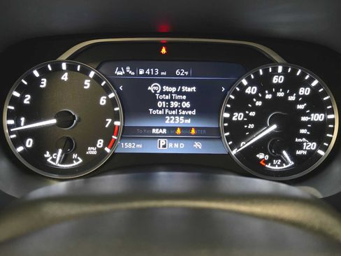 Used 2024 Nissan Frontier SV w/ SV Convenience Package RWD image 12