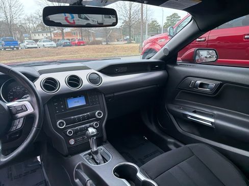 Used 2020 Ford Mustang GT image 10