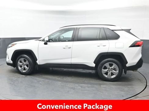 Certified 2022 Toyota RAV4 XLE w/ Convenience Package image 4