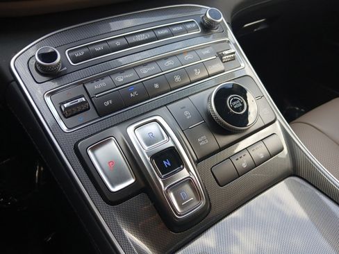 Certified 2023 Hyundai Santa Fe SEL w/ Premium Package image 19