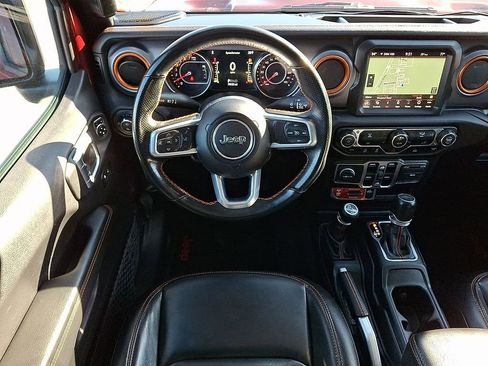 Used 2021 Jeep Gladiator Mojave AWD/4WD image 11