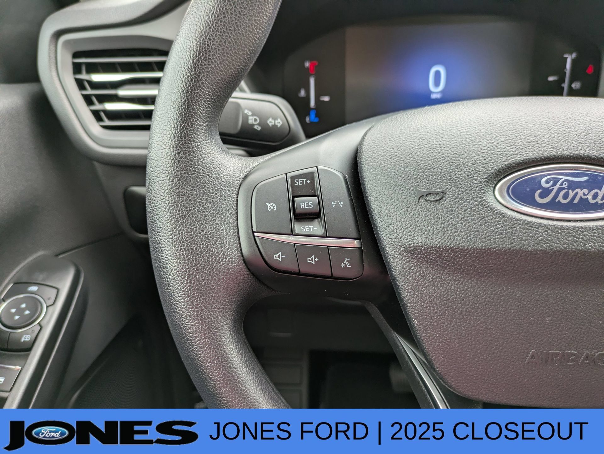 New 2025 Ford Escape Active FWD image 25