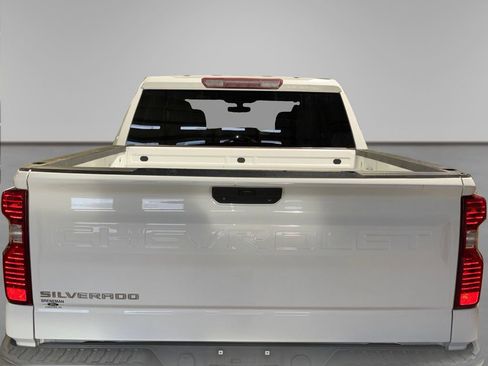 Used 2021 Chevrolet Silverado 1500 W/T w/ WT Value Package image 17