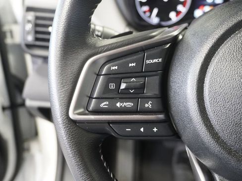 Used 2024 Subaru Outback Premium image 18