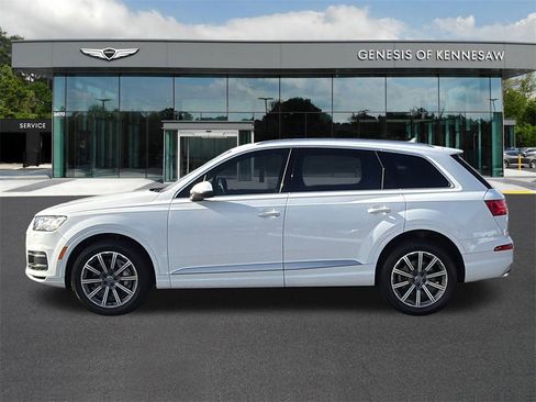 Used 2018 Audi Q7 3.0T Prestige w/ Prestige Package image 4