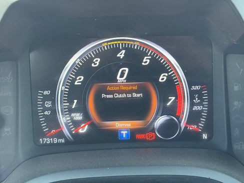 Used 2017 Chevrolet Corvette Z06 RWD image 16