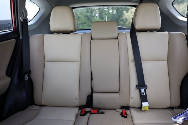 Used 2014 Toyota RAV4 Limited AWD/4WD image 36