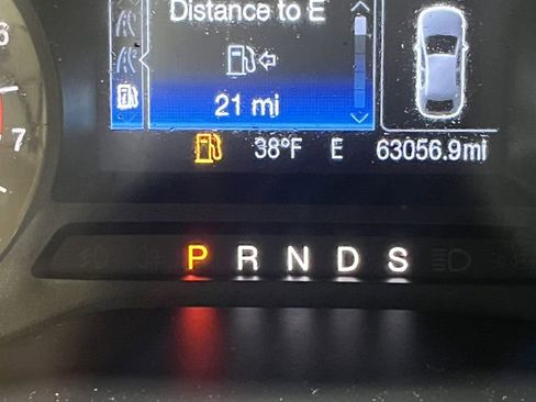 Used 2017 Ford Edge SE image 8