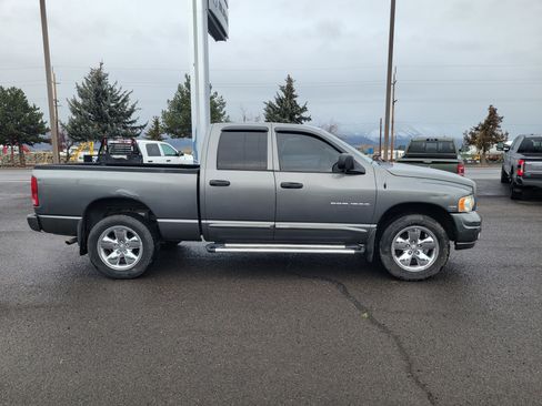 Used 2005 Dodge Ram 1500 Truck SLT w/ Quad Cab Big Horn Value Group image 2
