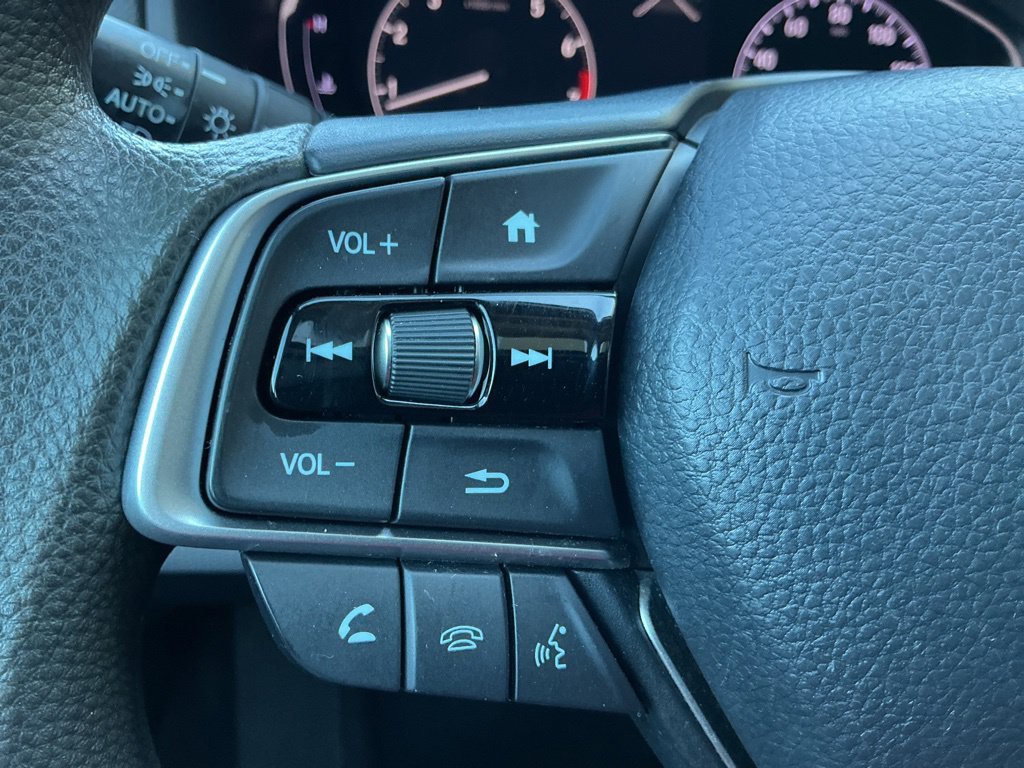 Used 2020 Honda Accord EX image 22