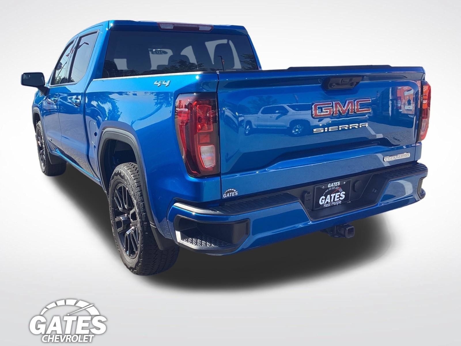 Used 2024 GMC Sierra 1500 Elevation AWD/4WD image 6