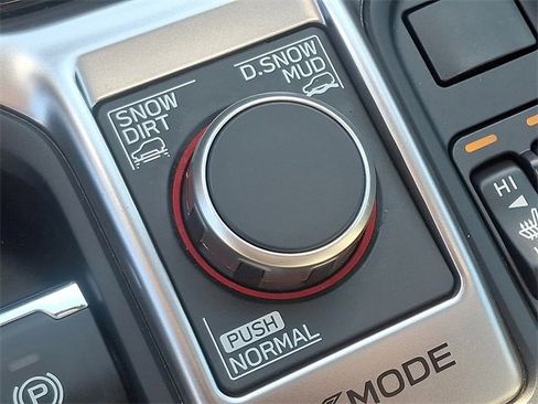 Used 2023 Subaru Forester Limited image 25