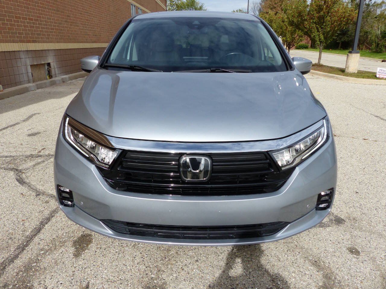 Used 2023 Honda Odyssey Elite image 14
