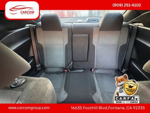 Used 2016 Dodge Challenger SXT w/ Sound Group RWD image 41