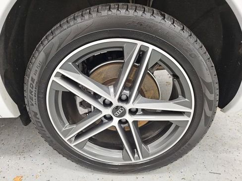 Used 2022 Audi Q5 e Prestige image 10