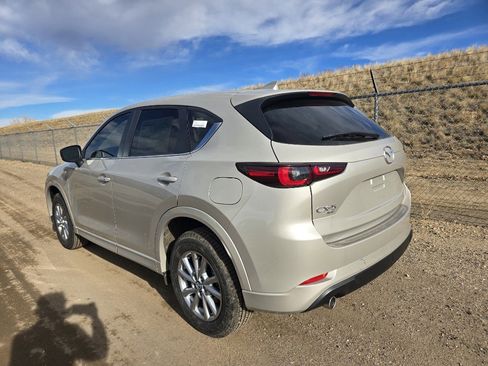 Used 2025 MAZDA CX-5 AWD 2.5 S w/ Preferred Package image 3