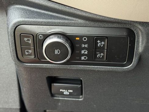 Used 2023 Ford Bronco Wildtrak image 25