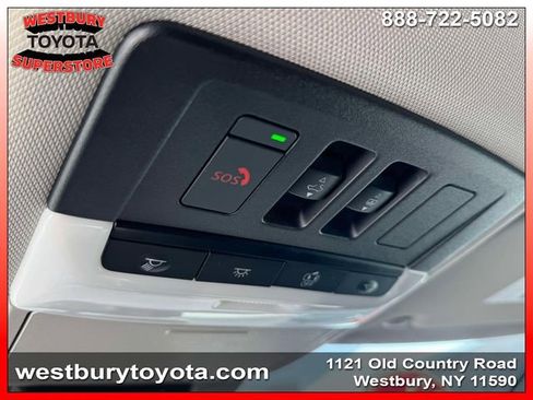 Used 2023 Nissan Rogue SV w/ SV Premium Package AWD/4WD image 33