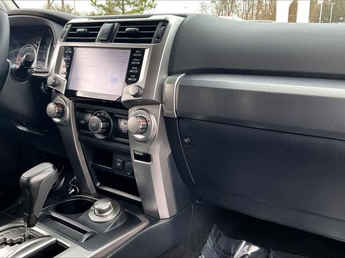 Used 2022 Toyota 4Runner TRD Sport w/ Technology Package image 16