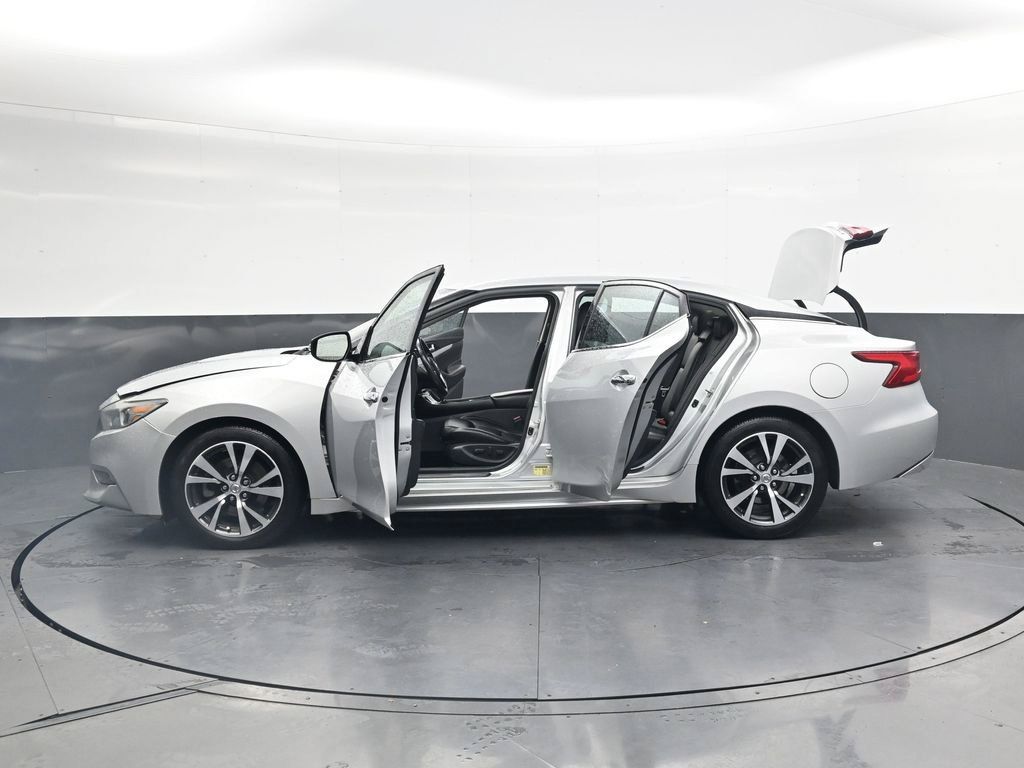 Used 2017 Nissan Maxima 3.5 SV FWD image 44