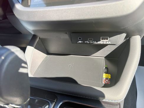 Certified 2026 Subaru Forester Premium image 28