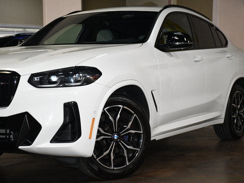 Used 2023 BMW X4 M40i AWD/4WD image 54