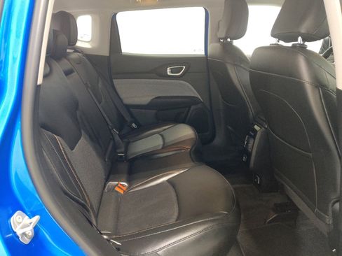 Used 2022 Jeep Compass Latitude AWD/4WD image 19