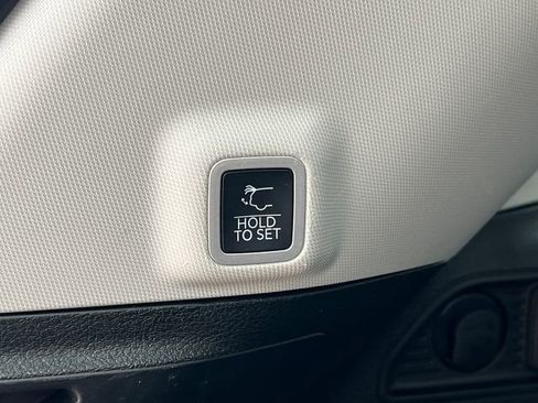 Used 2022 Jeep Grand Cherokee Limited 4xe w/ Luxury Tech Group II image 41