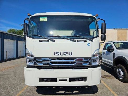 New 2025 Isuzu FTR 6500 XD image 3