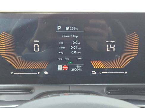 Certified 2026 Kia Carnival LXS FWD image 25