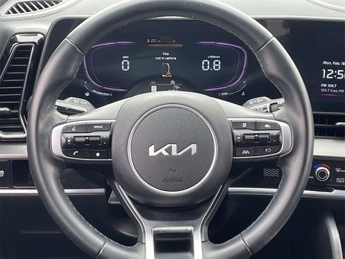 Certified 2025 Kia Sportage EX w/ Premium Package image 21