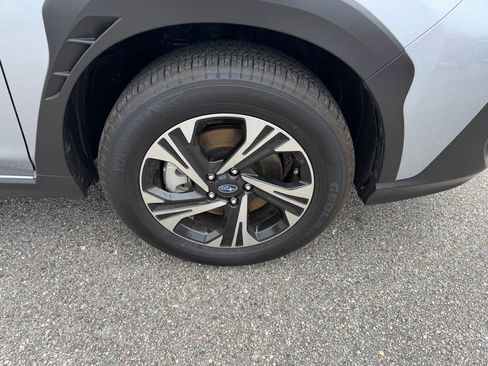 Used 2025 Subaru Crosstrek 2.0i Premium AWD/4WD image 4